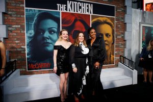 Elisabeth Moss Sexy TheFappeningBlog.com 31.JPG