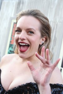 Elisabeth Moss Sexy TheFappeningBlog.com 38.jpg