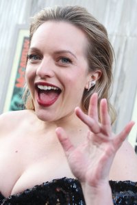 Elisabeth Moss Sexy TheFappeningBlog.com 68.jpg