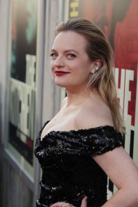 Elisabeth Moss Sexy TheFappeningBlog.com 118.jpg