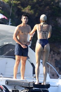 Devon Windsor Sexy TheFappeningBlog.com 10.jpg