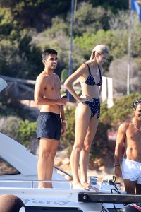 Devon Windsor Sexy TheFappeningBlog.com 19.jpg