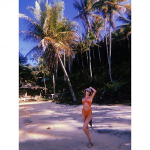 Candice Swanepoel Sexy TheFappeningBlog.com 16.jpg