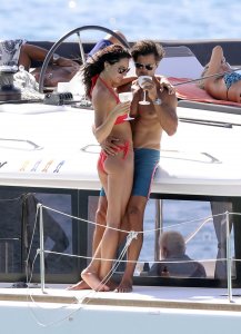 David Charvets mystery brunette TheFappeningBlog.com 5.jpg