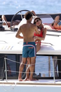 David Charvets mystery brunette TheFappeningBlog.com 16.jpg