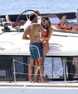 David Charvets mystery brunette TheFappeningBlog.com 18.jpg