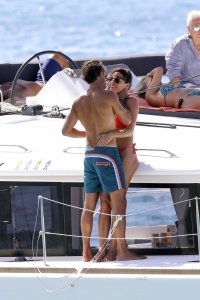 David Charvets mystery brunette TheFappeningBlog.com 20.jpg