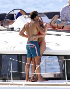 David Charvets mystery brunette TheFappeningBlog.com 19.jpg