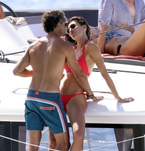 David Charvets mystery brunette TheFappeningBlog.com 23.jpg