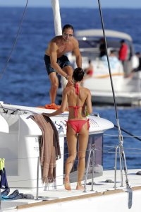 David Charvets mystery brunette TheFappeningBlog.com 51.jpg