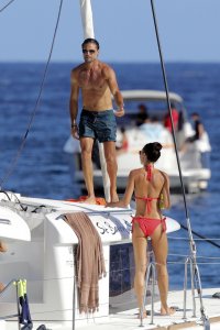 David Charvets mystery brunette TheFappeningBlog.com 52.jpg