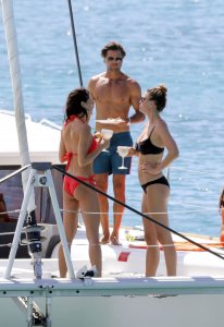 David Charvets mystery brunette TheFappeningBlog.com 81.jpg