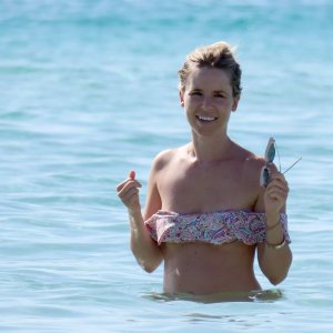 Vivian Rosberg Sexy TheFappeningBlog.com 8.jpg