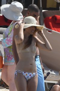 Nina Zilli Sexy TheFappeningBlog.com 24.jpg