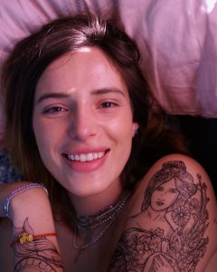 Bella Thorne Nude TheFappeningBlog.com 3.jpg