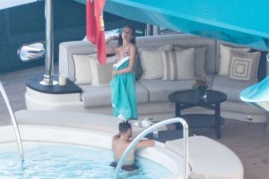 Shayna Terese Taylor Sexy TheFappeningBlog.com 38.jpg