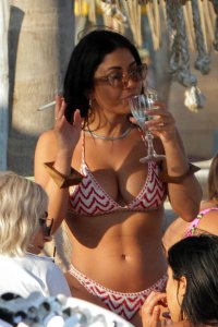 Martha Kalifatidis Sexy TheFappeningBlog.com 37.jpg