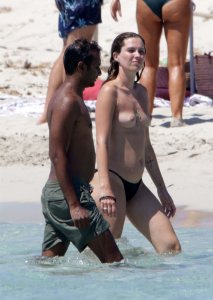 Serena Skov Campbell Sexy & Topless Nude TheFappeningBlog.com 14.jpg