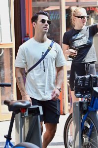 Sophie Turner Sexy TheFappeningBlog.com 13.jpg