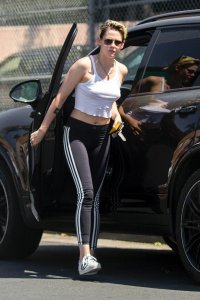 Kristen Stewart Sexy TheFappeningBlog.com 2.jpg