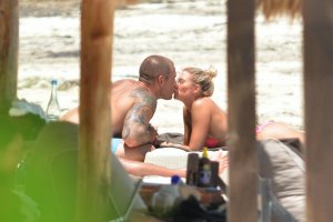 Kelly Kelly Sexy TheFappeningBlog.com 2.jpg