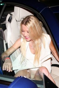 Tara Reid Sexy TheFappeningBlog.com 3.jpg