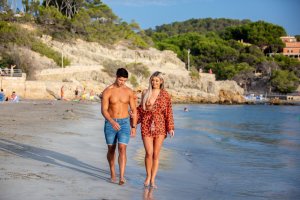 Belle Hassan Sexy TheFappeningBlog.com 3.jpg