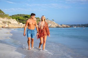 Belle Hassan Sexy TheFappeningBlog.com 9.jpg