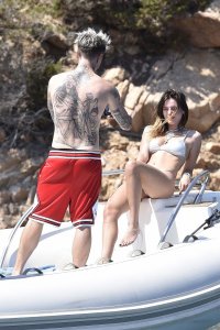 Bella Thorne Sexy new TheFappeningBlog.com 1.jpg