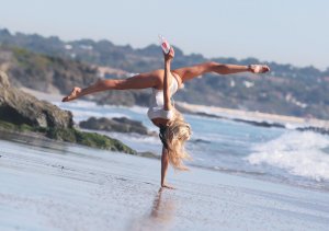 Daisy Lea Sexy 23..jpg