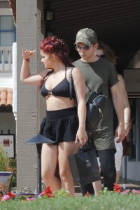 Ariel Winter Sexy 17.jpg