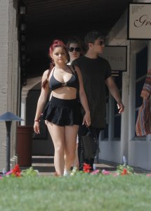 Ariel Winter Sexy 13.jpg