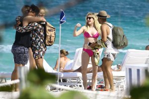 Ellie Goulding in a Bikini 22.jpg