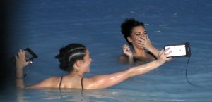 Kim Kardashian Sexy 31.jpg