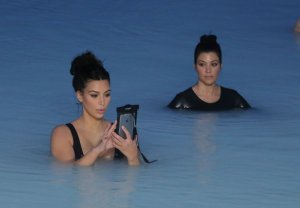 Kim Kardashian Sexy 21.jpg