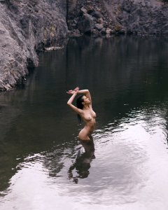 Morgan Leontowicz Nude TheFappeningBlog.com 9.jpg