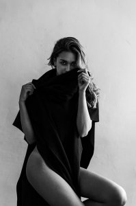 April Love Geary Nude Sexy TheFappeningBlog.com 89.jpg