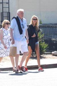 Stella Maxwell Sexy Pussy or Not TheFappeningBlog.com 24.JPG