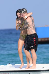 Bella Thorne Sexy TheFappeningBlog.com 53.jpg