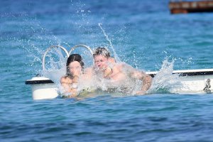 Bella Thorne Sexy TheFappeningBlog.com 59.jpg