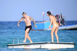 Bella Thorne Sexy TheFappeningBlog.com 67.jpg