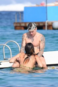 Bella Thorne Sexy TheFappeningBlog.com 79.jpg