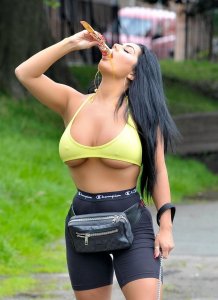 Grace J Teal Sexy TheFappeningBlog.com 4.jpg