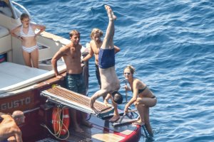 Hannah Bagshawe Sexy TheFappeningBlog.com 56.jpg