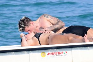 Bella Thorne Sexy TheFappeningBlog.com 27.jpg