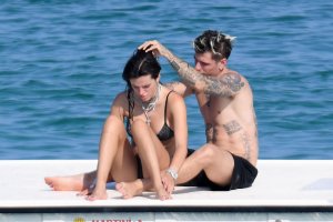 Bella Thorne Sexy TheFappeningBlog.com 44.jpg