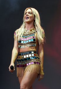 Louisa Johnson Sexy TheFappeningBlog.com 4.jpg