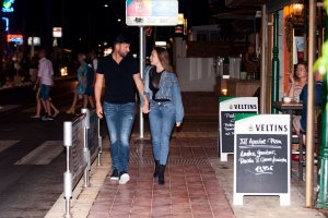 Laura Müller Sexy TheFappeningBlog.com 18.jpg