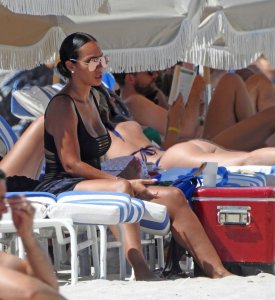 Evelyn Lozada, Shaniece Hairston Sexy TheFappeningBlog.com 6.jpg