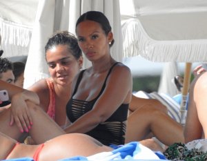 Evelyn Lozada, Shaniece Hairston Sexy TheFappeningBlog.com 80.jpg